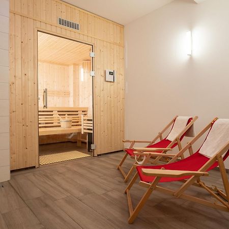 Rotes Haus Krabbe - Whg 2 Apartment Zingst Exterior photo